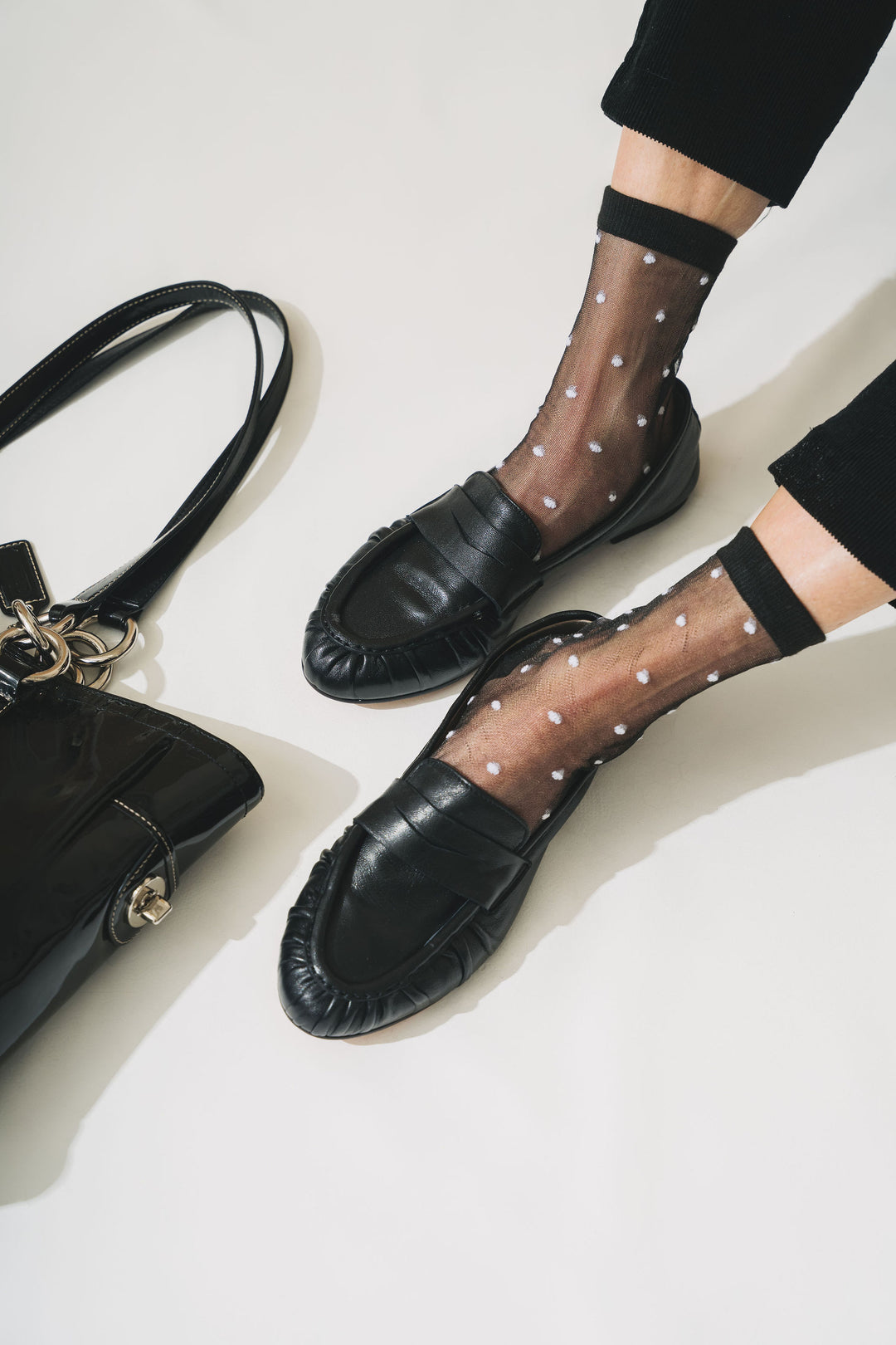 SHEER DOTS SOCKS - Black
