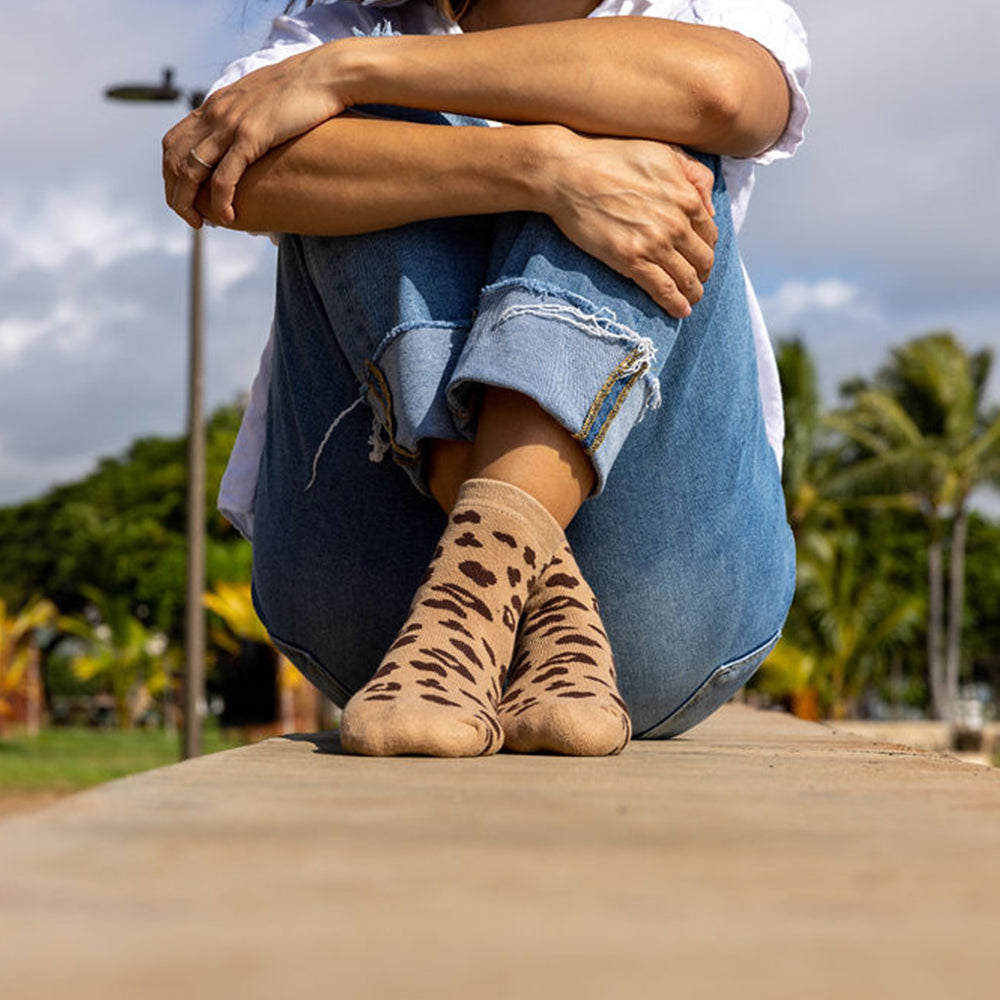 LEOPARD SOCKS - Tan